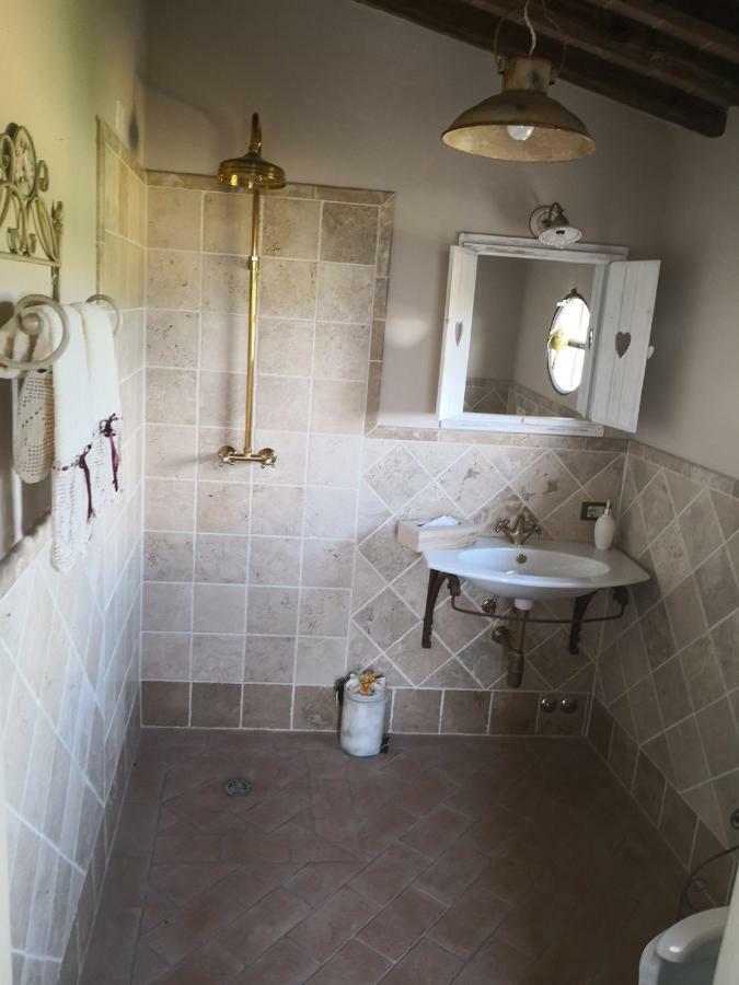 Tenuta L'Oliveta Crespina Esterno foto